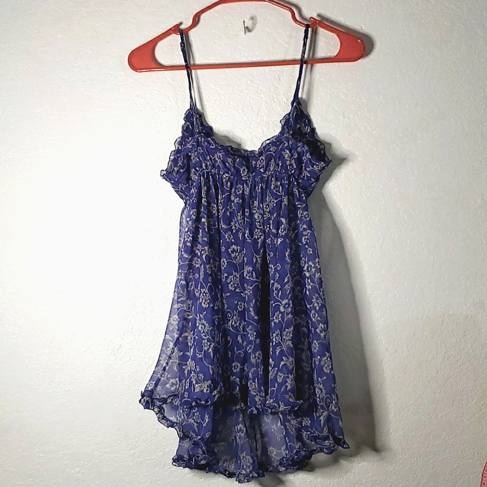 Victoria's Secret Medium - Picture 6 of 6